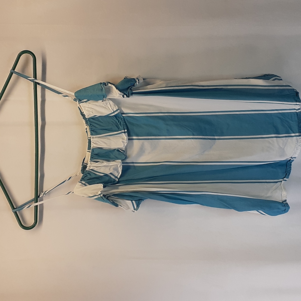 old navy stripped sleeveless ruffled cami